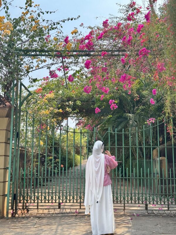 MILK WHITE JERSEY HIJAB