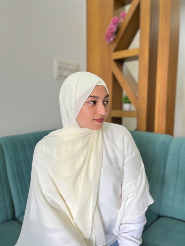 OFF WHITE SHABZ GEORGETTE HIJAB