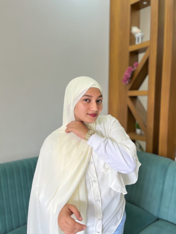 OFF WHITE SHABZ GEORGETTE HIJAB
