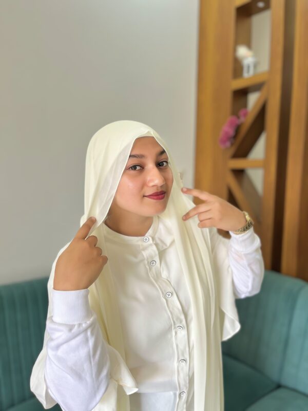 OFF WHITE SHABZ GEORGETTE HIJAB